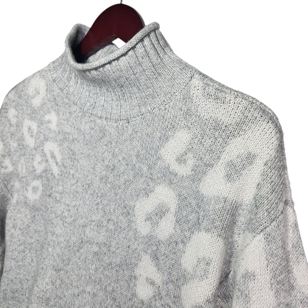 Nine West Women's XS Gray White Mixed Animal Print Mock Neck Leopard Sweater - Picture 7 of 11